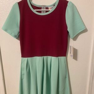 LuLaRoe Amelia
